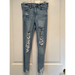 American eagle distressed stretch jeans